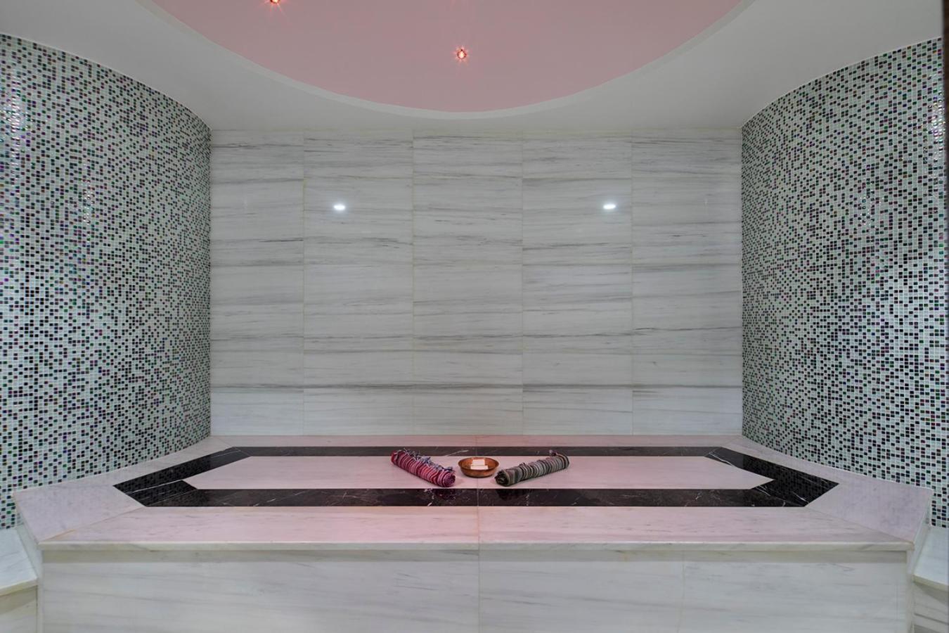 Grand Millennium Konya Hotel Bagian luar foto